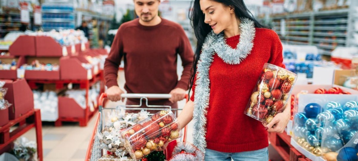 Noël 2025 : les Français dépensent moins, mais mieux