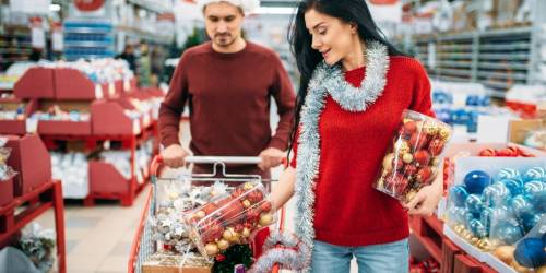 Noël 2025 : les Français dépensent moins, mais mieux